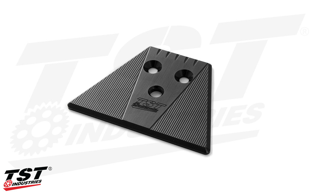 Includes TST Industries exclusive Undertail Closeout.