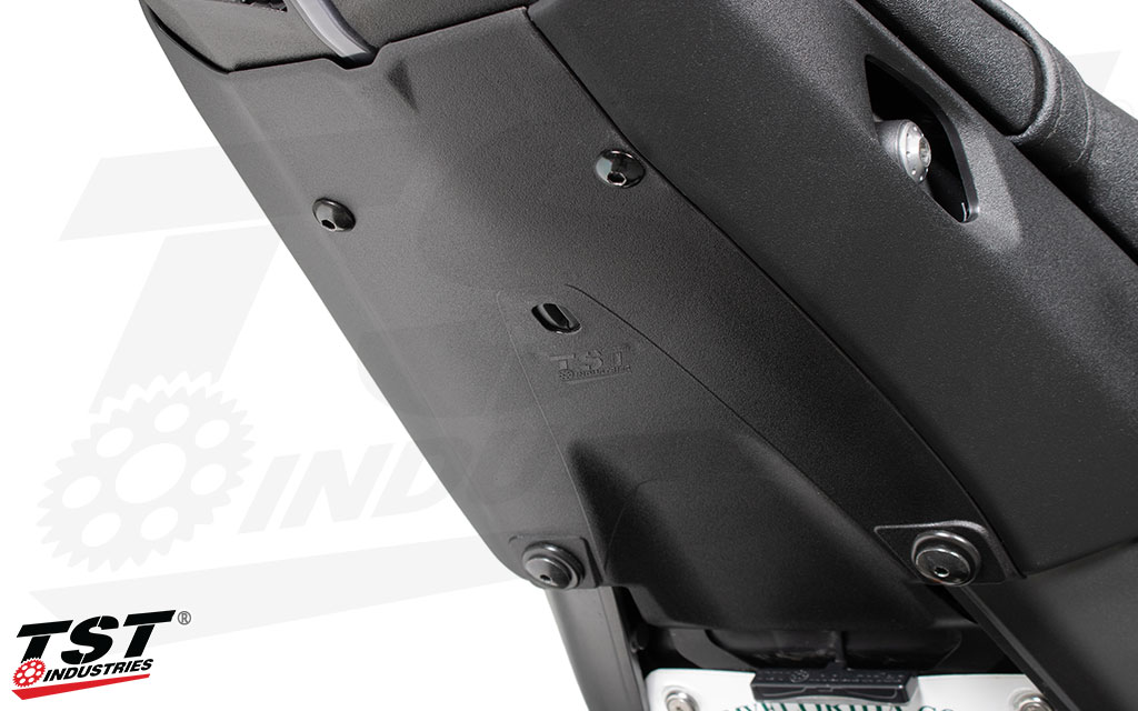 Full undertail panel retains key access and provides the cleanest undertail possible.