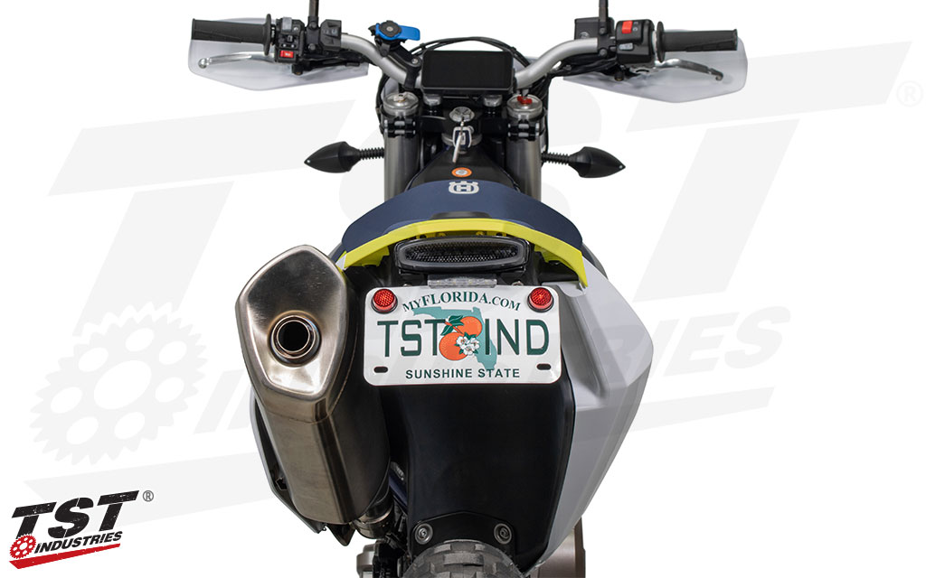 Upgrade your Husqvarna 701 with modern and lightweight tail tidy kit.