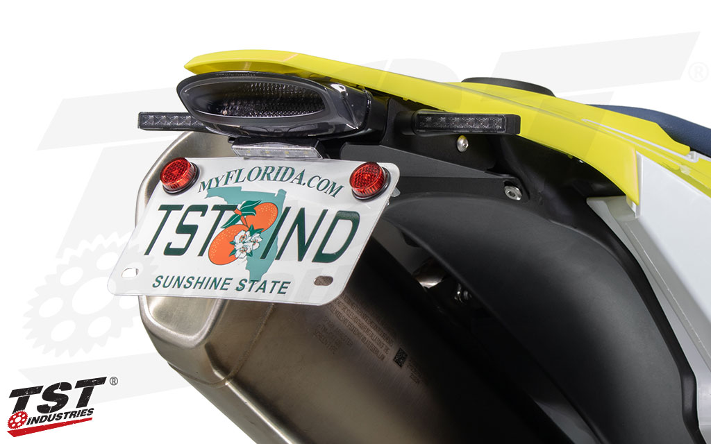 Shown with TST BL6 turn signals and Low-Profile License Plate Light installed (both sold separately).