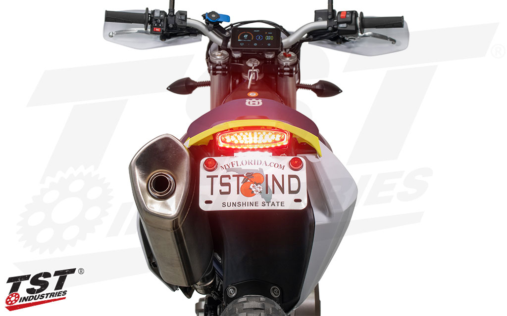 Features 66 super bright LED to deliver the signature brightness that TST is known for.