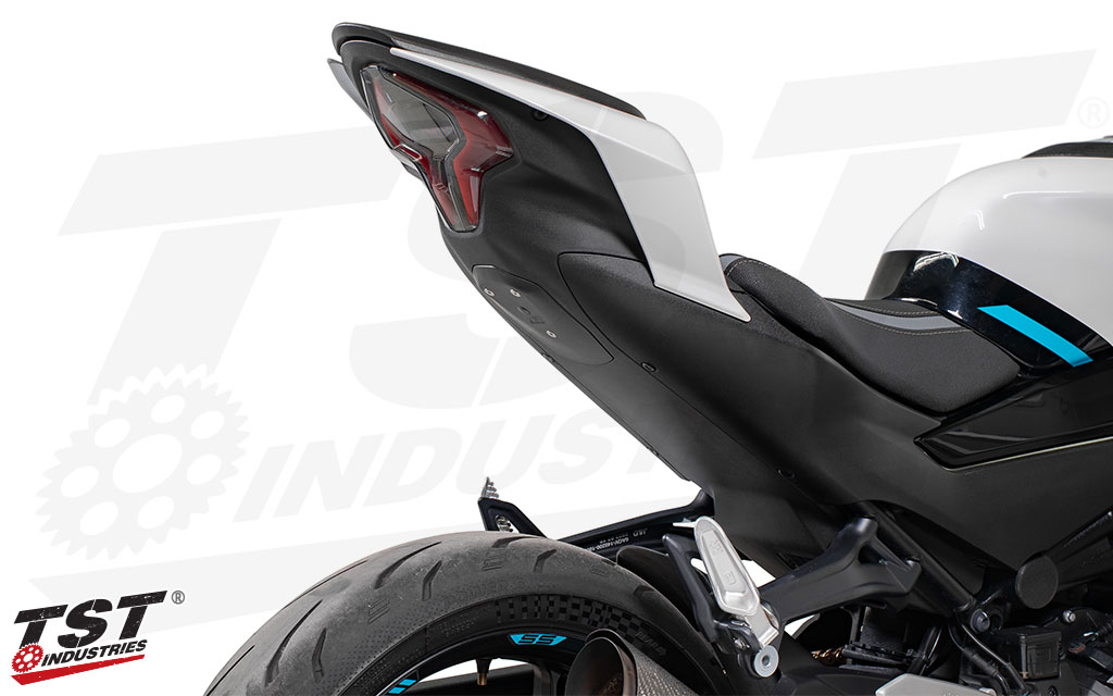 Gain a clean and sophisticated look by covering the gap on your CFMOTO 450SS Undertail.