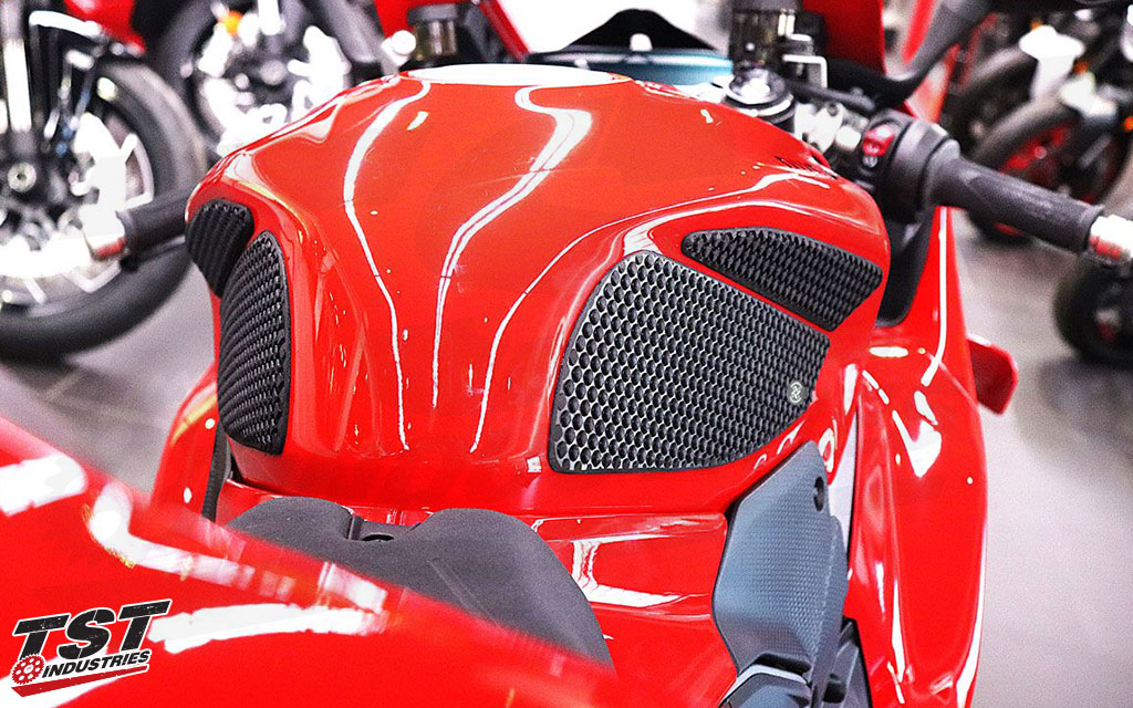 Includes unique dual pad design for ample knee grip on your Ducati Panigale V4.
