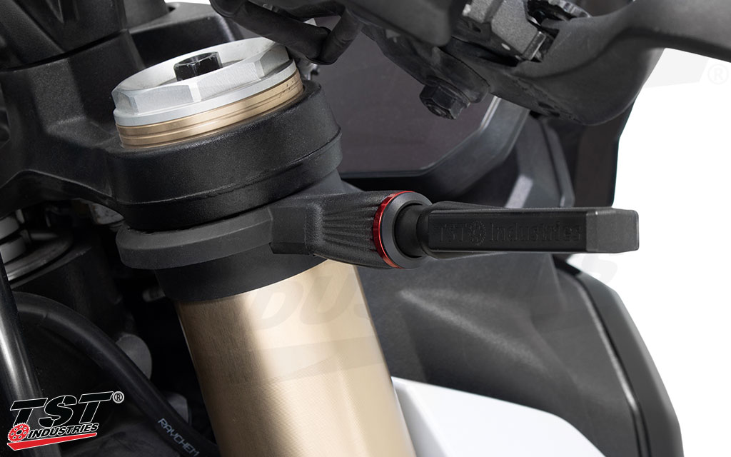 Manufactured to effortlessly blend in to the surrounding OEM parts.