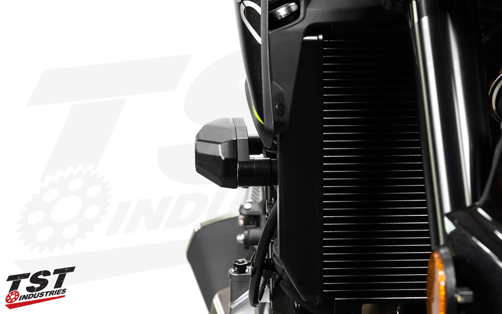 Add protection and style to your Kawasaki Z900 / Z900RS with Womet-Tech Evos Frame Sliders.