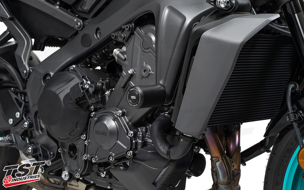 Protect your 2024+ Yamaha MT-09 with easy to install frame sliders from Womet-Tech.