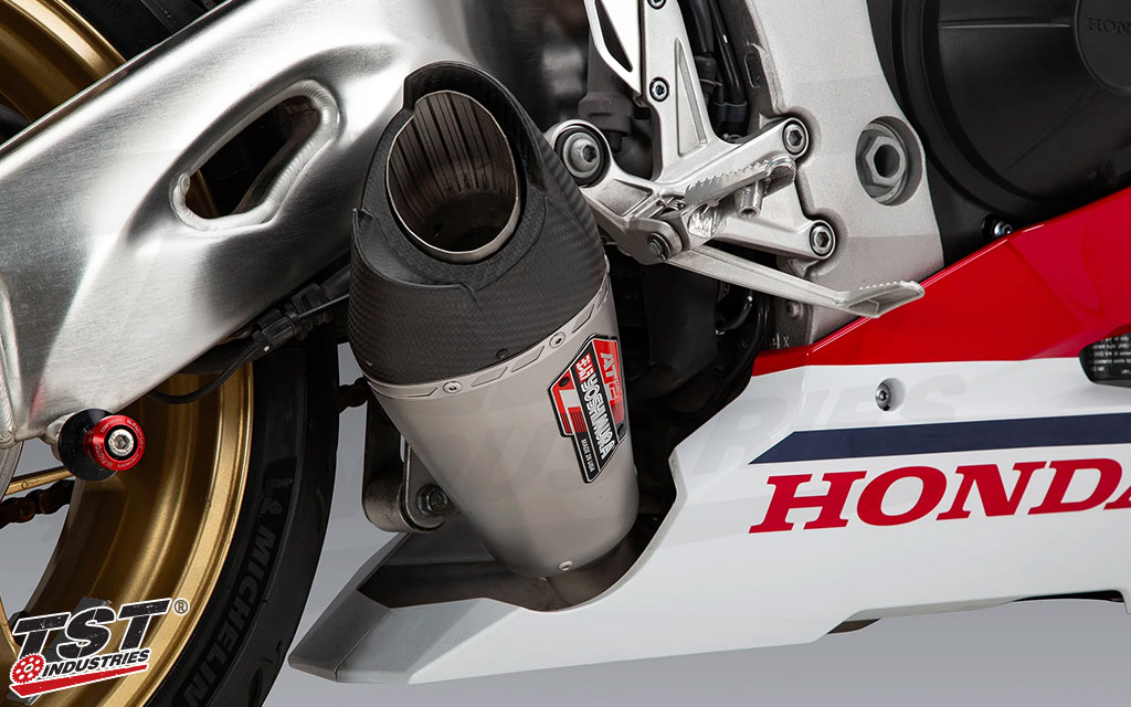 Features a carbon fiber canister cap.