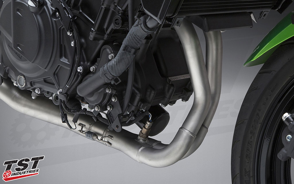 Yoshimura Works finish downpipes on the Kawasaki Z400.