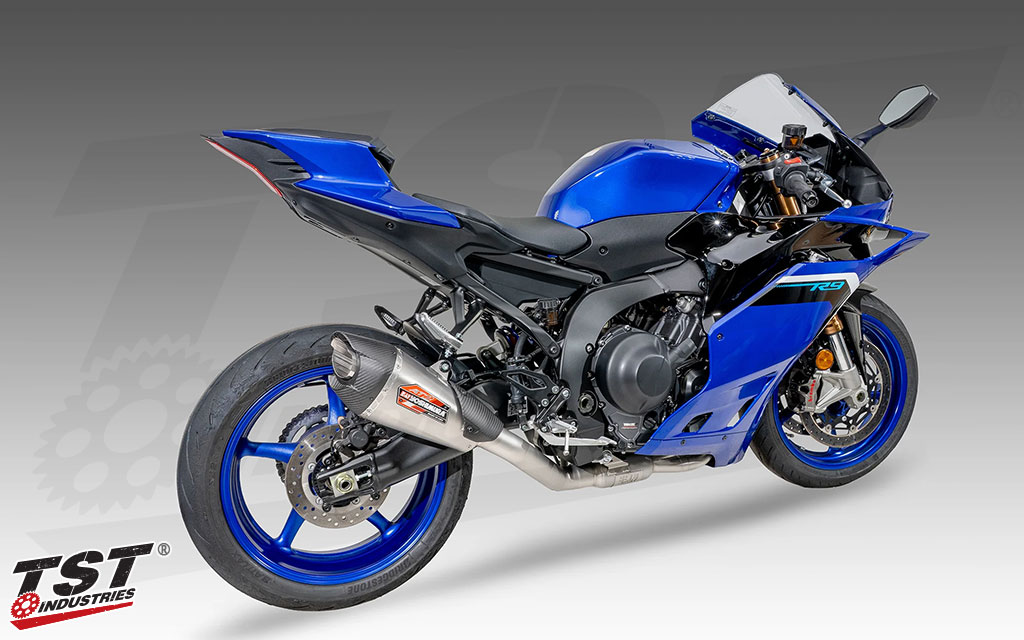 Ditch the undertail stock exhaust and upgrade your Yamaha R9 with Yoshimura's signature performance.