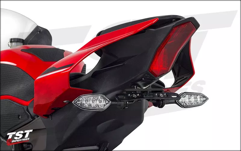 Works with TST Elite-1 High Mount Fender Elimintors.